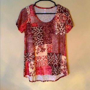 Lularoe classic tee